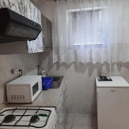 Apartament Ana-lora
